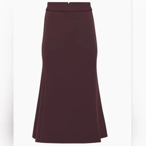 Aritzia Skirt - Size 4 (NWOT)